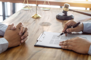 Asuntos de Derecho Procesal Civil y Comercial, Familia y Menores, y otros.